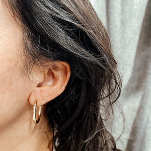 Lightweight Gold Round Hoop Earrings 14ct gold - 25mm