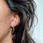 Load image into Gallery viewer, Lightweight Gold Round Hoop Earrings 14ct gold - 25mm
