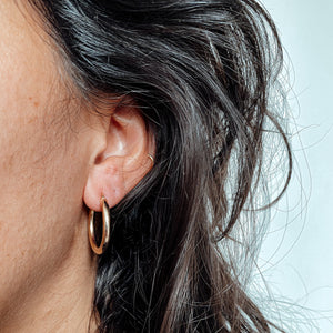Lightweight Gold Round Hoop Earrings 14ct gold - 25mm