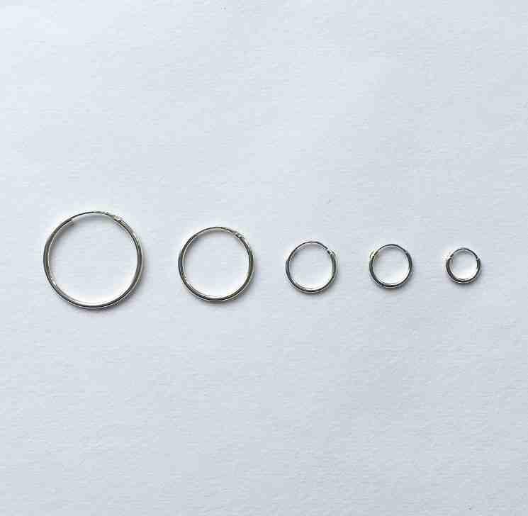 Little Hoop Earring 14ct gold